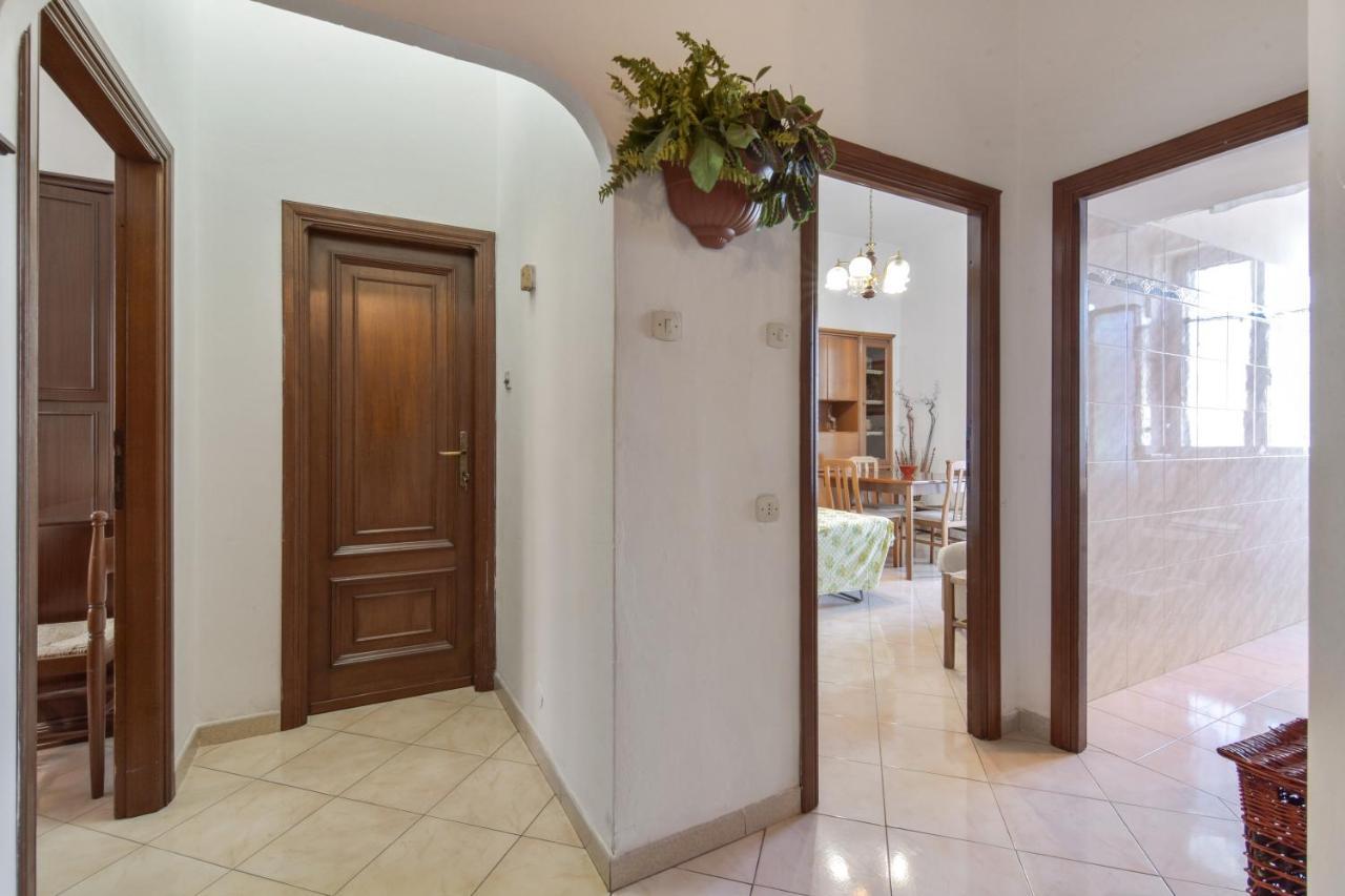 Elegant Apartment With Sea View In Porto Santo Stefano 89 M² Exteriör bild